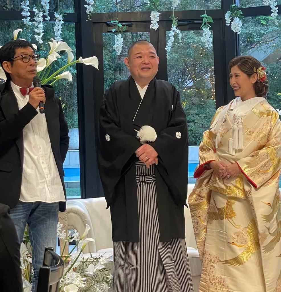 子役から主役になった内山信二くんの結婚披露宴　乾杯の発声と同時、なんと明石家さんま師匠が滑り込み　記憶力に大恐縮